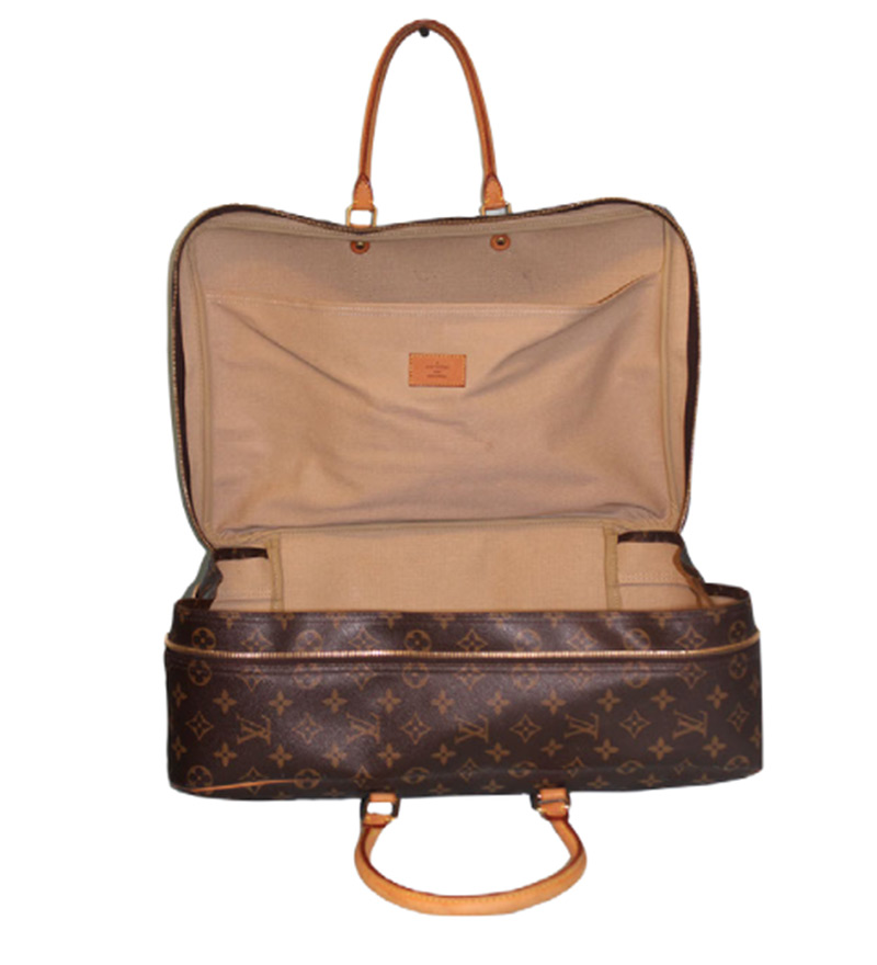 LOUIS VUITTON small bag, such a statement! - Picture of The ATTIC, Chipping  Campden - Tripadvisor